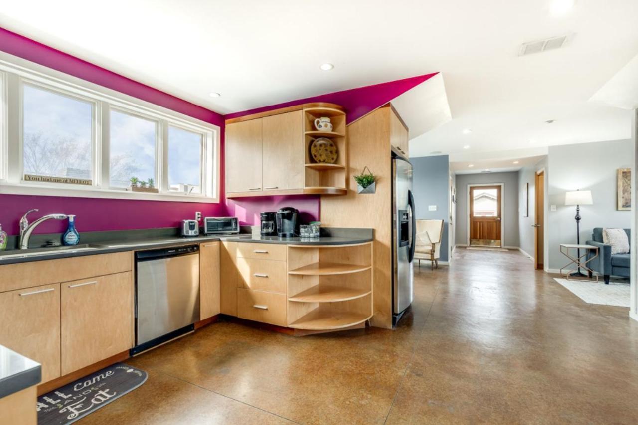 Walk Score 90!!-Historic Downtown District-2 Blocks To Famous Forsyth Park- Huge Private Patio-Private Parking Savannah Exterior foto